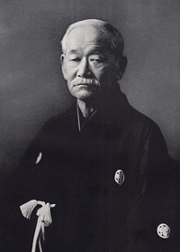 W naszej szkole może znajdować się portret Jigoro Kano...